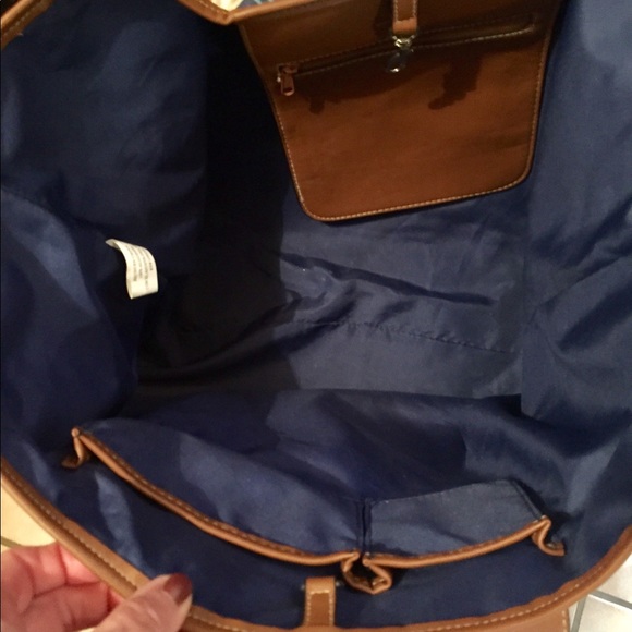 New Lily Bloom Bag - Picture 3 of 5